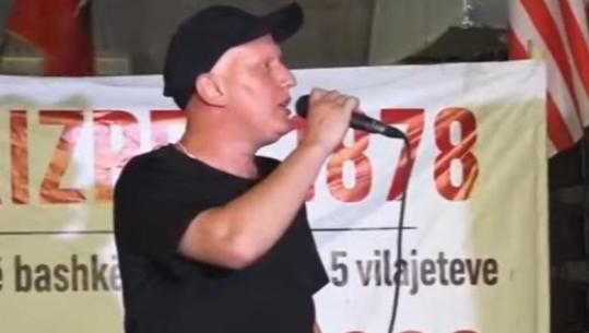 Osman Stafa kallëzon dy persona në polici: Më fyen dhe sulmuan fizikisht! Qytetarët: Na kërkoi llogari pse s’ishim në protestë