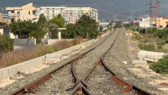 Kadastra nis legalizimet në zonat përgjatë hekurudhës Durrës-Tiranë, parashikohet trajtimi i 500 objekteve