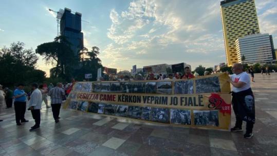 Qytetarët mblidhen në ditën e 27-të në protestë, nis marshimi drejt Kryeministrisë