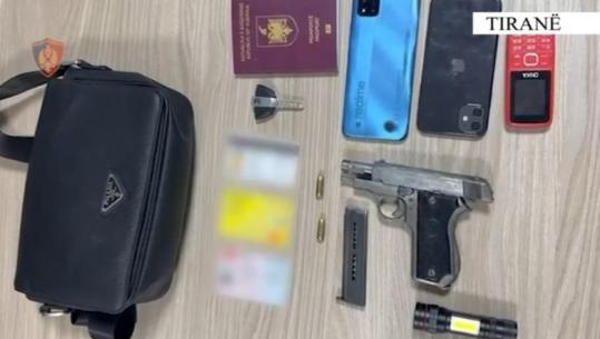 Tiranë/ Policia ndalon motomjetin, pasagjeri kapet me pistoletë në çantë, arrestohet 21-vjeçari (EMRI)