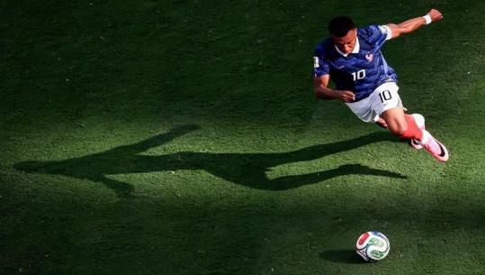 Botërori 2026/ Franca 'likuidon' 3-0 Suedinë dhe gjen Paraguain në fazën e 1/8-ave, Mbappe rekord me dopietë! Sulmuesi një gol pas Messit