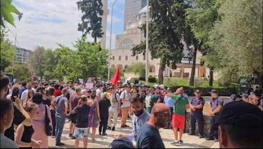 Mentor Kikia: Protesta po shkon fiks aty ku dëshiron qeveria!