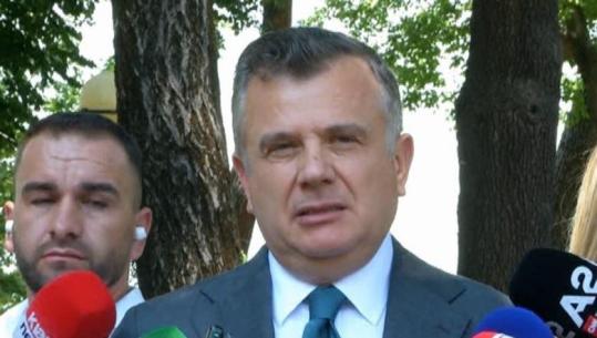 Balla: Manja dhe Kadeli u sulmuan fizikisht nga grupi kriminal i Gent Prognit, turp që policia s'i ka arrestuar më parë  
