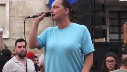 Aktivistja Kokaj nga protesta: Zv.Presidenti i PE dënoi dhunën e ushtruar nga Policia ndaj nesh! Sëfundmi kemi marrë edhe mbështetjen e Partisë Popullore Europiane