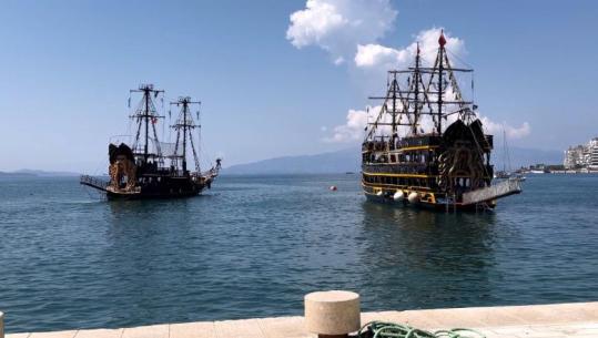 Dominojnë të rinjtë, qindra turistë nga Korfuzi në Sarandë: Deti i pastër dhe njerëz mikpritës! Rezervimet vijojnë dhe për gushtin