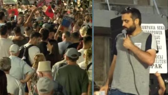 U arrestua pas protestës te Kuvendi, Arbër Lleshi: Jam dhunuar nga policia rrugës për komisariat, Rama nuk meriton të shkelë në kryeministri