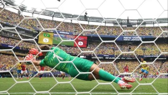 LIVE/ Portieri Nyland ndal 11 metërshin e Guimaraes, Brazili dhe Norvegjia po barazojnë 0-0 në 1/8-at e Botërorit