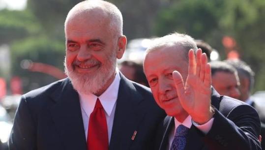 Kryeministri Rama niset drejt Turqisë, merr pjesë në samitin e NATO-s
