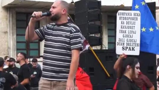 Aktivisti Lika nga protesta: Kanye West është një këngëtar anti-semit, e ka bojkotuar gjithë Europa! Rama i paguan edhe 4 milionë euro për koncertin