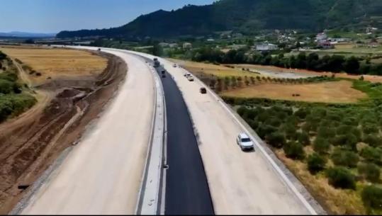Rama publikon pamje nga punimet në aksin Elbasan-Rrogozhinë: Pjesë strategjike e Korridorit VIII! Forcon rolin e Shqipërisë si urë lidhëse në rajon