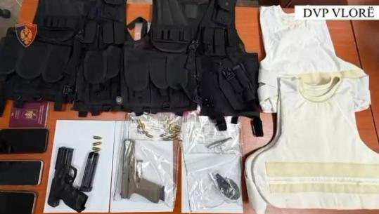 Me armë në makinë e shtëpi, arrestohet 38-vjeçari në Vlorë! I sekuestrohen 2 pistoleta, granatë dhe 4 jelekë antiplumb (EMRI)