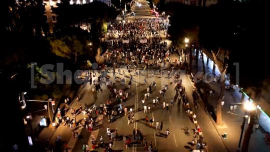 41 ditë rezistencë te kryeministria, nesër lajmërohet protestë mbarë kombëtare! Thirrje për të bojkotuar koncertin e Kanye West