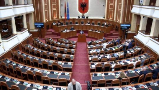Sot Kuvend/ PD vijon me bojkotin, ‘bie’ interpelanca Tabaku-Malaj! Një sërë projektligjesh në rend dite (AXHENDA)