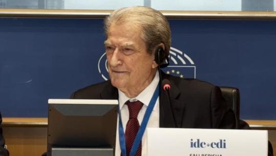 Berisha nga mbledhja e Asamblesë së CDI: Shqipëria, eksportuesja më e madhe e kanabisit në Europë! Portet, lejet e ndërtimit dhe bregdeti janë në duart e karteleve të drogës