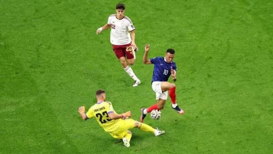LIVE/ Gafë e Digne pas 20 minutash, Spanja kryeson 0-1 kundër Francës në gjysmëfinalen e Botërorit! Mbyllet pjesa e parë