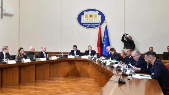 Ishte paralajmëruar më herët, shtyhet deri në nëntor puna e Komisionit të Posaçëm për Reformën Zgjedhore