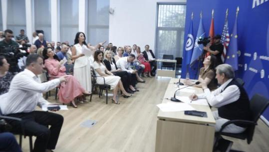 Përplasja mes ish-kandidates për deputete dhe Berishës në Këshillin Kombëtar të PD, zbardhet rezoluta për ç’rrënjosjen e 'mulizimit' që u la jashtë rendit të ditës