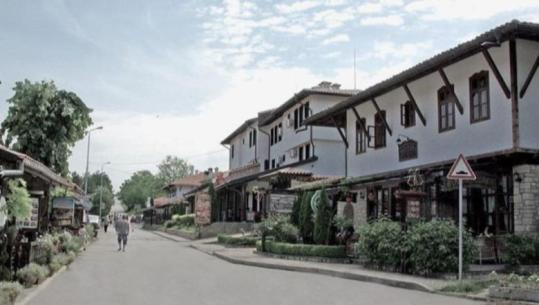‘Ushtarët osmanë plaçkisnin fshatrat, pllajat e malet dhe kapën çdo mashkull e femër, ua dogjën fshatrat dhe shtëpitë e…’ / Historia e panjohur e fshatrave shqiptare që gjenden sot në Bullgari