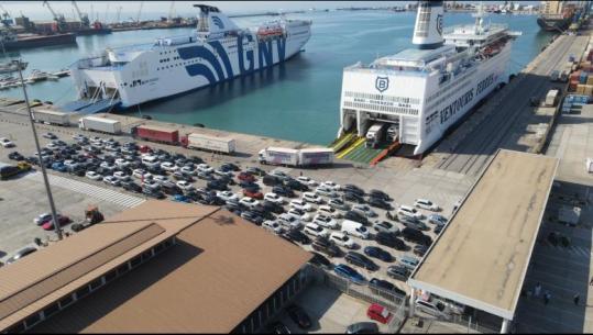 Rritet fluksi në portin e Durrësit, 5 mijë emigrantë e turistë mbërrijnë sot vetëm me tragete
