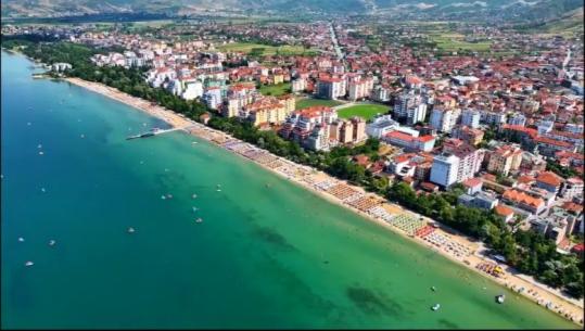 Destinacioni liqenor që tërheq qindra pushues, Rama: Kartolinë verore nga Pogradeci (VIDEO)