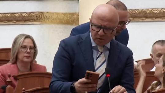 Strazimiri për Marta Kos: Vjen këtu dhe puth në gushë Ramën