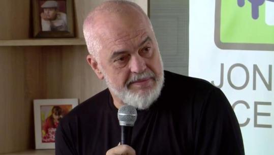 Dyfishohet mbështetja financiare për 11 mijë fëmijë e të rinj me aftësi të kufizuara, Rama: shteti do të paguajë edhe sigurimet e nënave dhe kujdestarëve