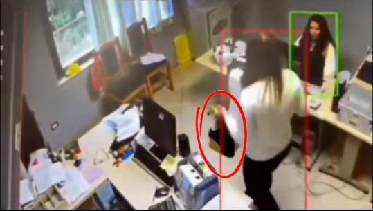 VIDEO/ Si vidheshin paratë në postën e Durrësit, ish-shefja e Financës lëviz paratë me qese të zezë