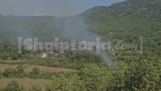 Mirditë/ Zjarr në fshatin Shpërdhaz, dyshohet i qëllimshëm