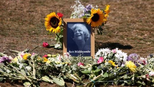 Vrasja e ish-ministres britanike Widdecombe, prokurorët: U godit 21 herë në kokë me çekiç! Kamera në shtëpi regjistroi ngjarjen