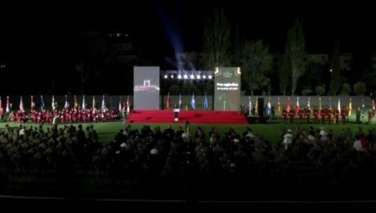 Mbahet ceremonia e diplomimit të 67 oficerëve të rinj në Akademinë e Forcave të Armatosura, i pranishëm edhe Rama