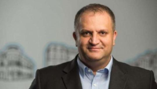 'Ishin ndihmë nga familja', ish-kryebashkiaku i Prishtinës shpjegon në gjykatë origjinën e 172 mijë eurove të padeklaruara, Prokuroria kërkon 18 muaj burg për Shpend Ahmetin