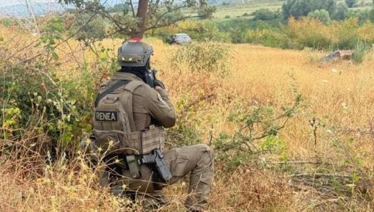 Vrau ish-vjehrrin dhe veten, policia tregon detajet e operacionit për kapjen e Refit Buzit në Roskovec: Refuzoi të dorëzohej, më pas qëlloi veten brenda në makinë (FOTOT)