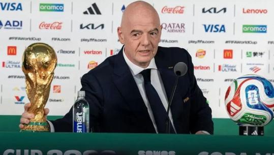 Gianni Infantino sulmon kritikët e FIFA-s pas Kupës së Botës: Përhapët vetëm urrejtje dhe humbët gëzimin e futbollit
