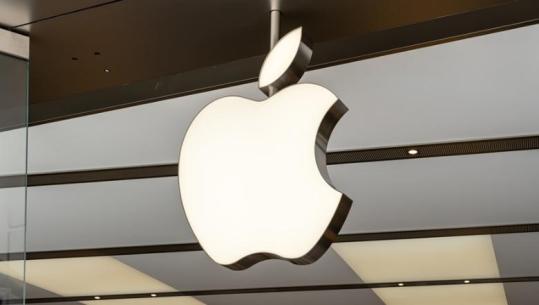 Apple rimerr ‘fronin’ e bursës, arrin për herë të parë vlerën e 5 trilionë dollarëve! E ndjek Nvidia