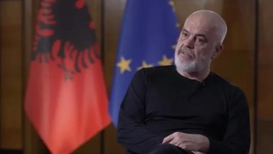 “Qetësohuni dhe flisni me fakte”, Rama flet me Channel 4 news për projektin e Kushner në Zvërnec: Do të jetë në përputhje me standardet e BE-së