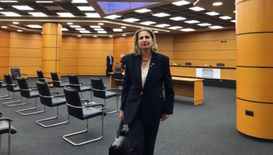 Rovena Zoto hyn në garë për Prokurore të Përgjithshme, pas kandidaturës së Adnan Xholit
