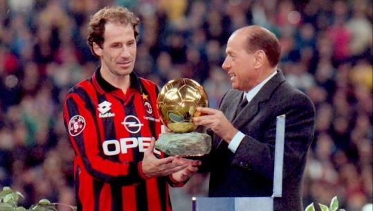 Baresi mbeti pa 'Topin e Artë', por ia dhuroi Berlusconi! Në shtëpinë e tij qëndron ende një kopje origjinale e trofeut