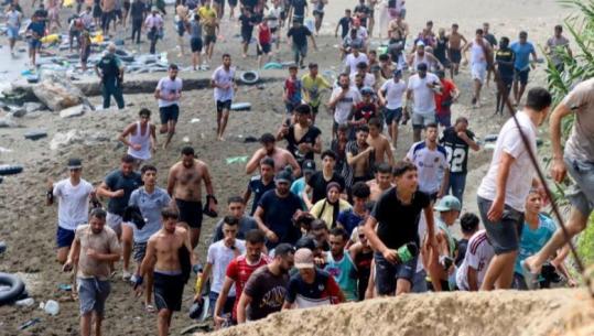 Pas valës së emigrantëve, çfarë ka mbetur në rrugët e Ceutës? 48 mijë prej tyre kthehen drejt Marokut: Jemi pa ushqim dhe pa ujë