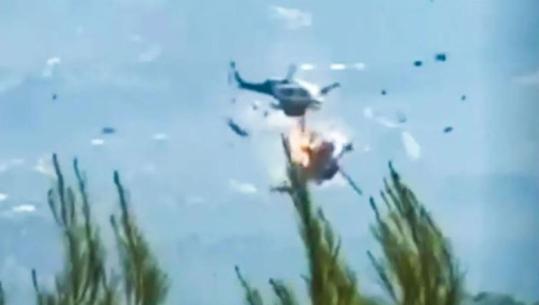 Greqi/ Përplasen 2 helikopterë gjatë operacionit për shuarjen e zjarreve, 2 të vdekur dhe 2 të plagosur! Pamje nga momenti i incidentit (VIDEO)