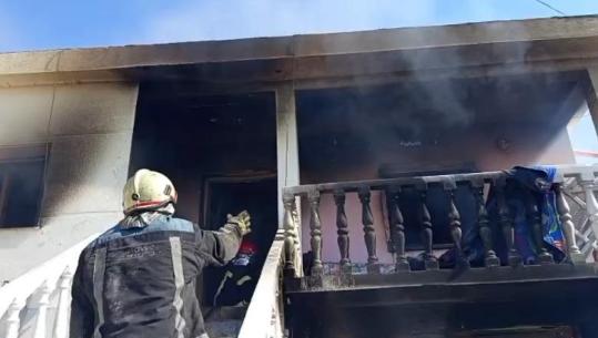 Shkrumbohet nga flakët banesa dykatëshe në Lushnjë, çifti i të moshuarve shpëtohet me ndihmën e fqinjëve (VIDEO)