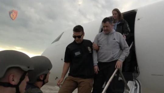 I pashqetësuar dhe pa pranga në duar, pamje nga momenti i ekstradimit të vrasësit të 3-fishtë, Sokol Hoxha (VIDEO)