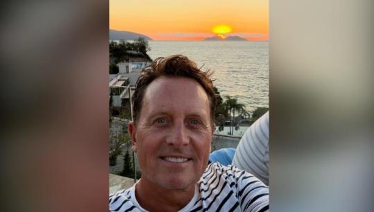 Richard Grenell zgjedh rivierën shqiptare, ndan fotot nga pushimet në Vlorë