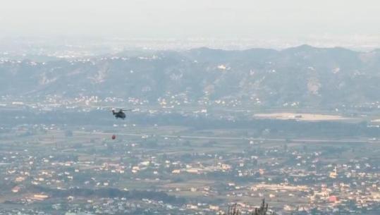 Zjarri në Krujë drejt shuarjes, dy helikopterë ndërhyjnë nga ajri! Flakët rrezikuan banesat e bizneset, u evakuuan banorët dhe pacientët e spitalit 