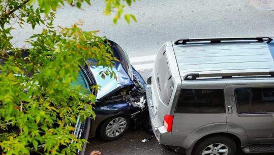 Tragjedi në Ksamil, babai përplas për vdekje me makinë vajzën 4-vjeçare gjatë një manovre në parkim