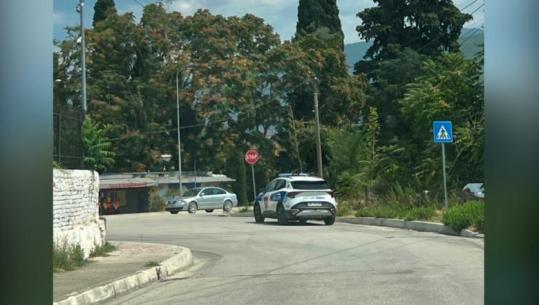 Ardian Çapja s’u lejua të merrte pjesë në varrimin e nënës, policia rrethon varrezat