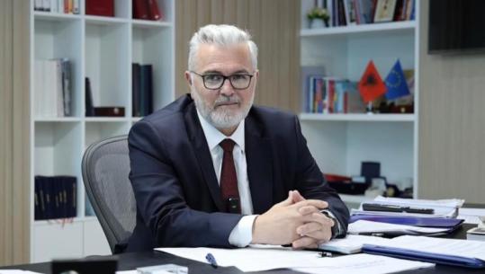 Reflektimi i ministrit Gogu për drejtësinë: Aty ku vepron gjyqtari dhe prokurori, ekzekutivi hesht