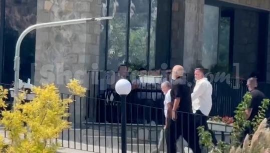 'Territorialja', Rama mbledh kryebashkiakët në Kuç të Vlorës! Mbërrin në vendin ku do mbahet takimi (VIDEO)