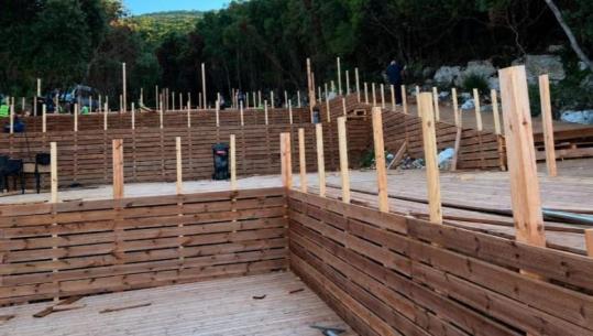 Vlorë/ IKMT identifikon një objekt pa leje në Karaburun, i dorëzojnë pronarit njoftimin për shembjen e strukturës