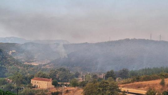 Mirditë, vijon ndërhyrja për shuarjen e vatrave të zjarrit në disa fshatra