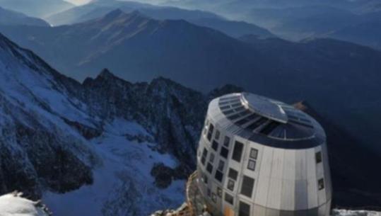 32 alpinistë u bllokuan në Mont Blanc, kryebashkiaku francez u refuzon ndihmën me helikopter: E dinin rrezikun por injoruan rekomandimet e guidave alpine